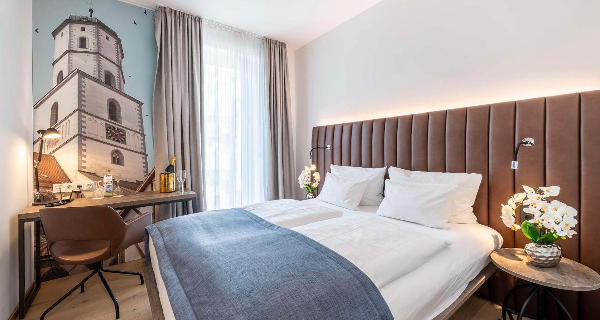 Aiden By Western Biberach 3*